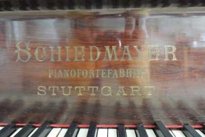 Bari, il pianoforte di Nino Rota restaurato ma chiuso nel silenzio di una stanza